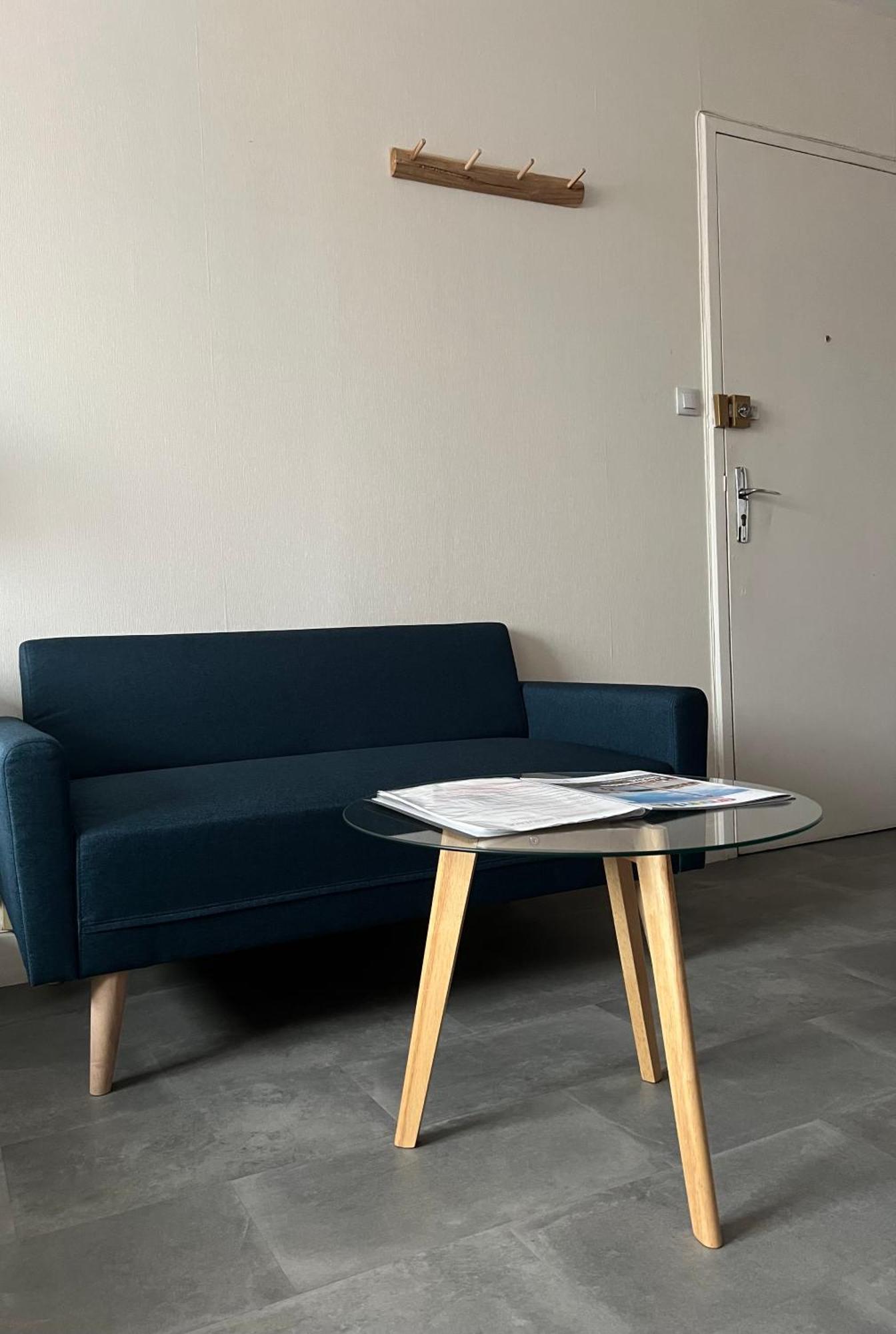 Joli Studio Avec Parking Prive, Bien Situe มูแล็ง ภายนอก รูปภาพ